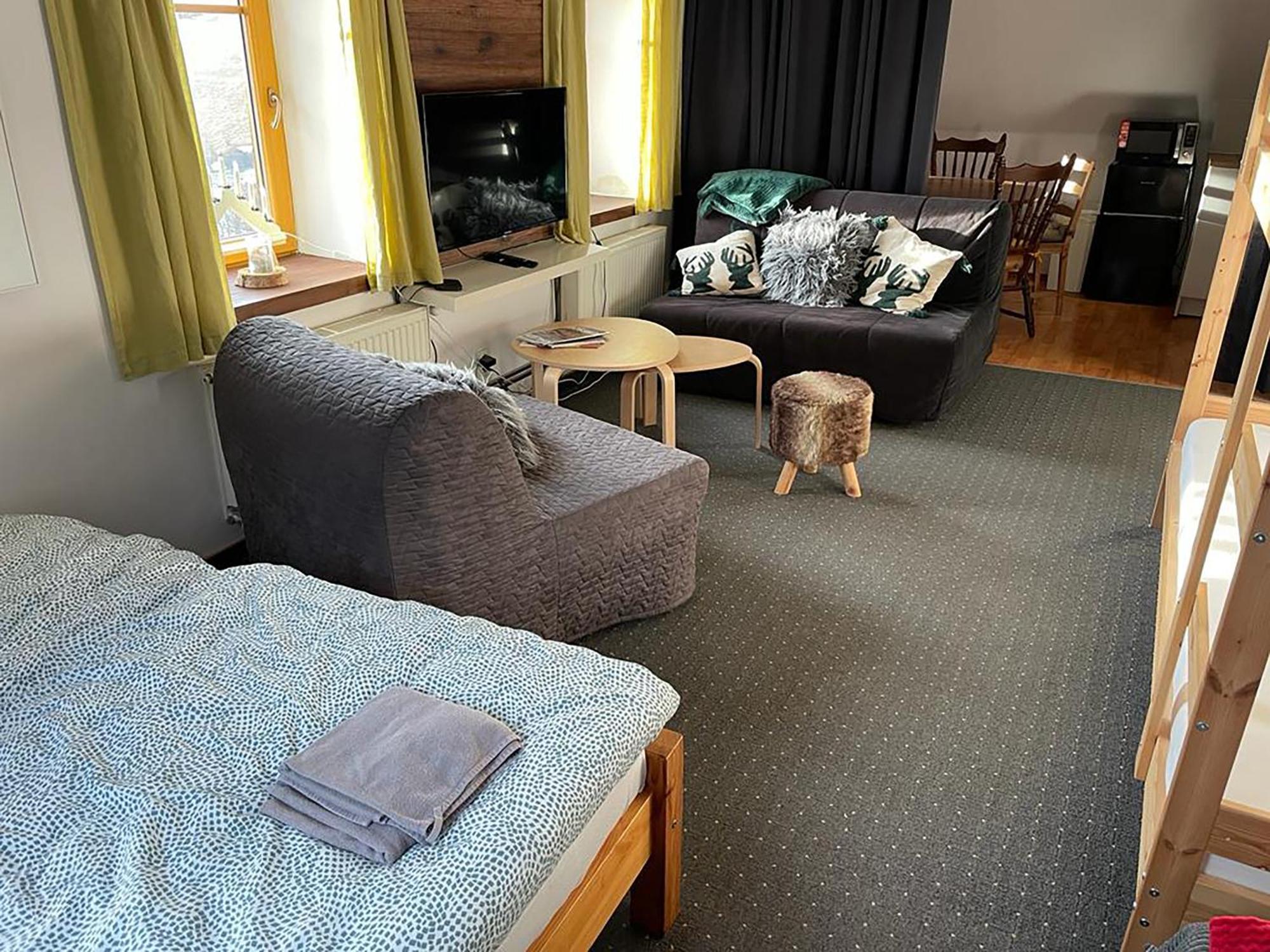 Wolf House Klinovec Hotel Loucna pod Klinovcem Luaran gambar